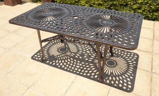 King Diamond Table 157cm x 85cm (Rectangle)