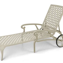 Lattice Pool Lounger